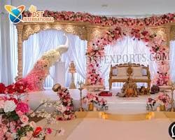Elegant Mandaps & Grand Stages